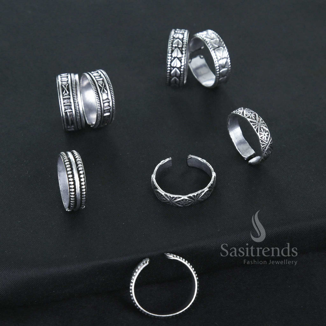 Charming Oxidised Silver Combo Toe Rings Set Of 4 Pairs Featuring Traditional Engraved Openable Pattern, Perfect For Weddings And Daily Ethnic Wear – Sasitrends