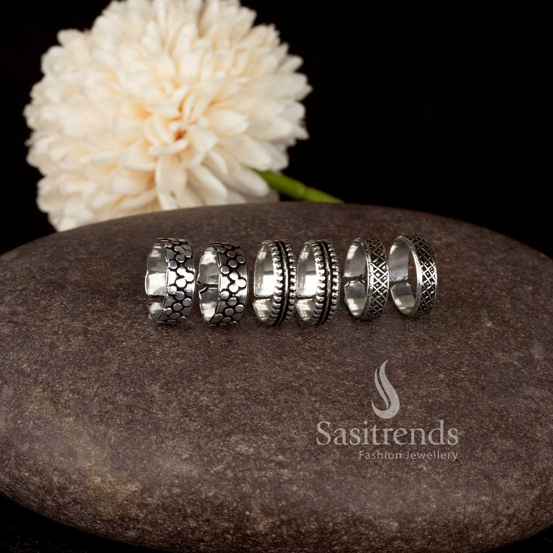 Adjustable openable oxidised silver metti set for daily wear - Sasitrends