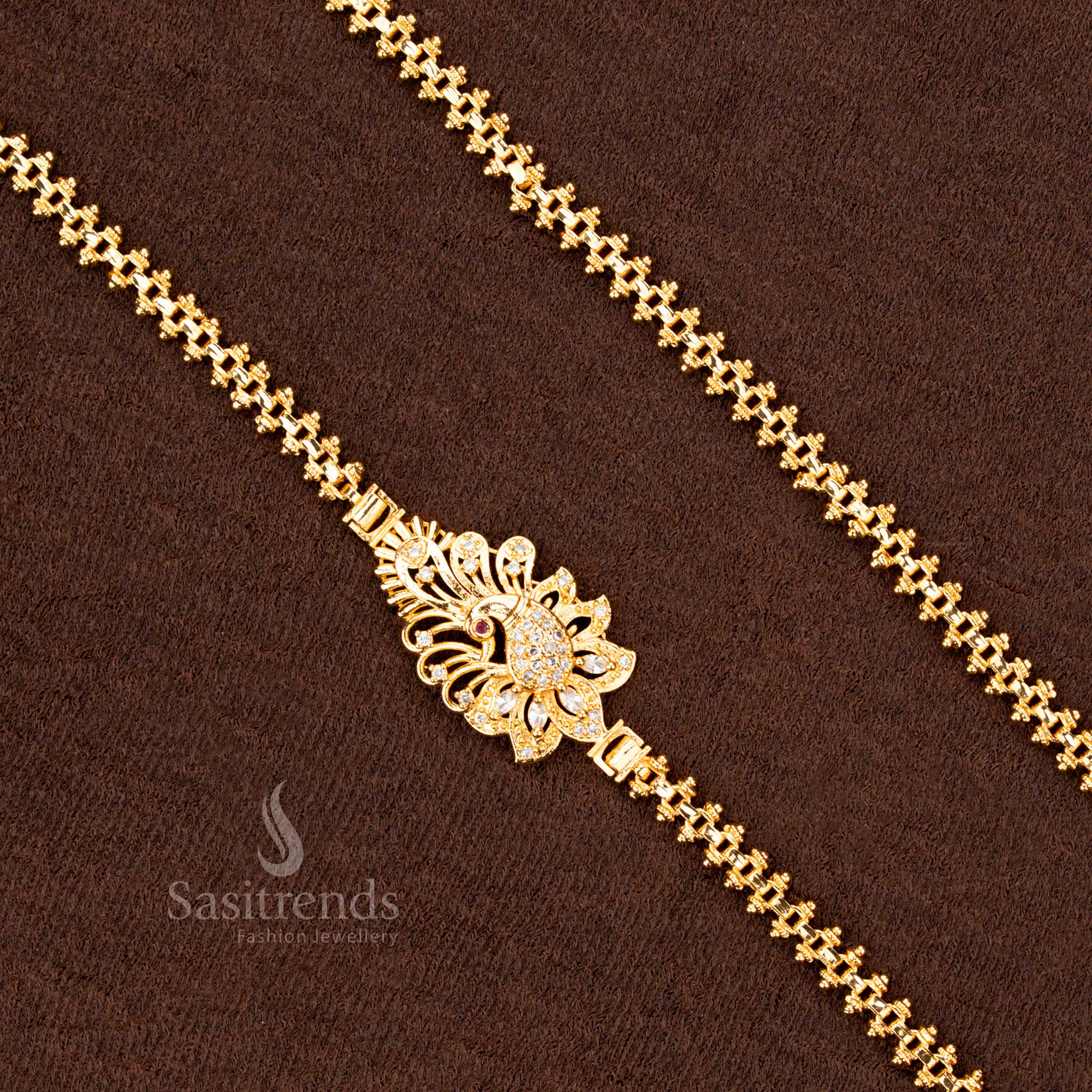 Peacock AD stone Mugappu side chain for sarees and temple wear – Sasitrends