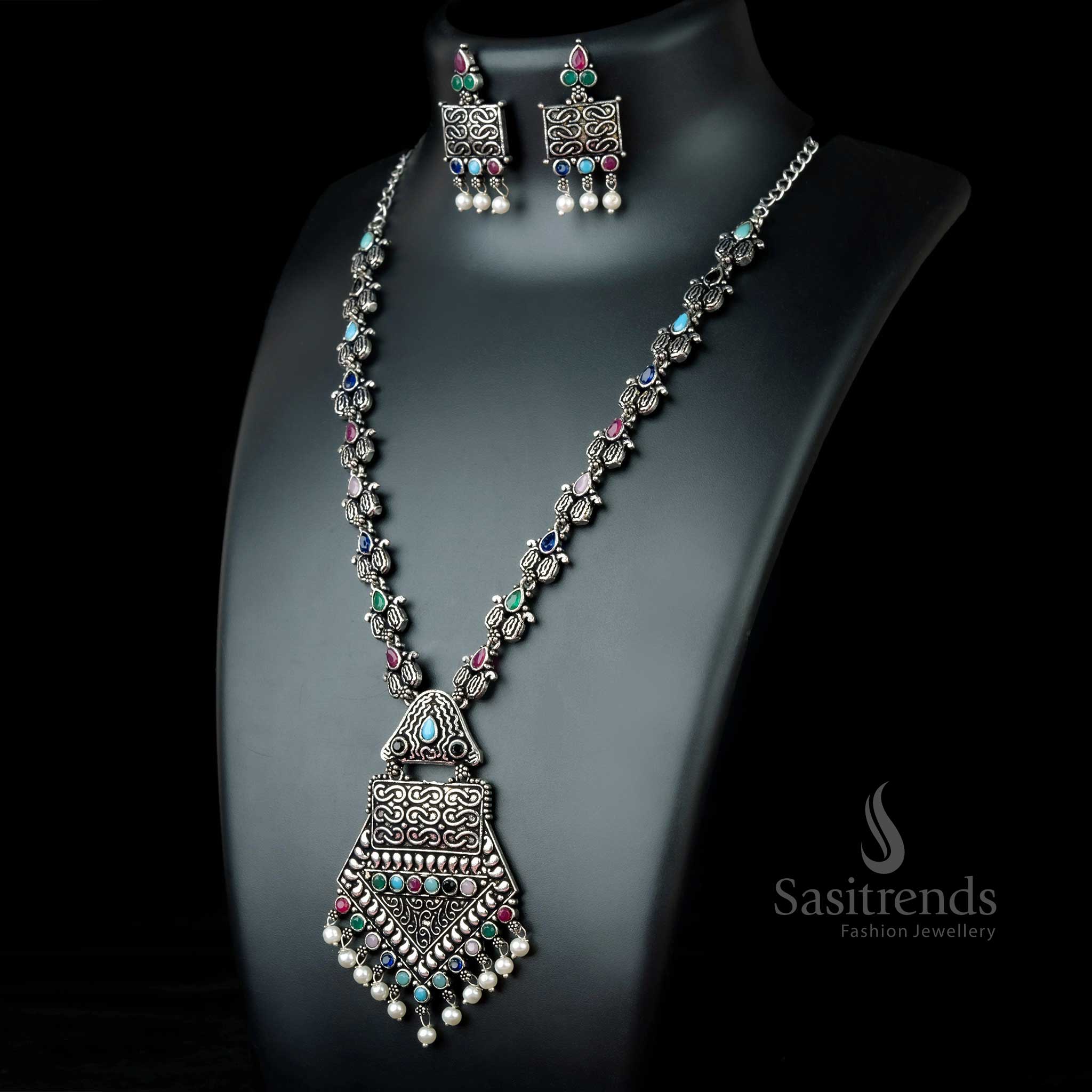 Joyful Multi-Stone Pendant Necklace in oxidised finish with tribal essence and elegant pearl detailing – Unique statement jewellery by Sasitrends