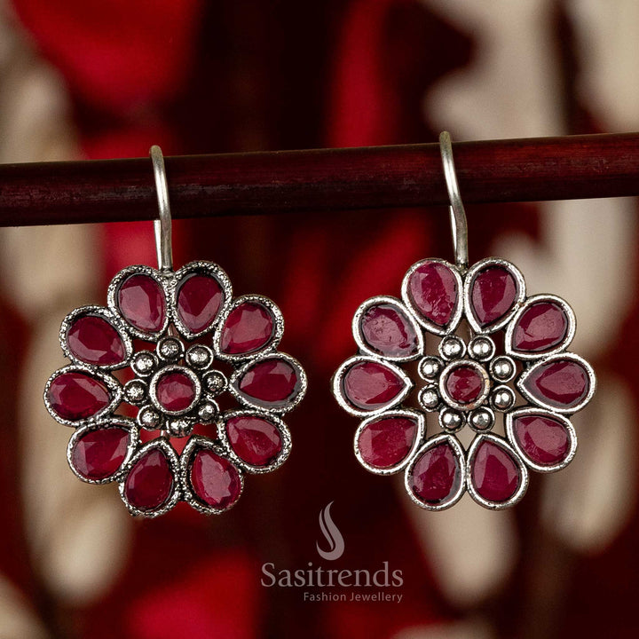 Sasitrends - Elegant Oxidised Silver Floral Earrings with Waterdrop and Round Gemstones - Sasitrends