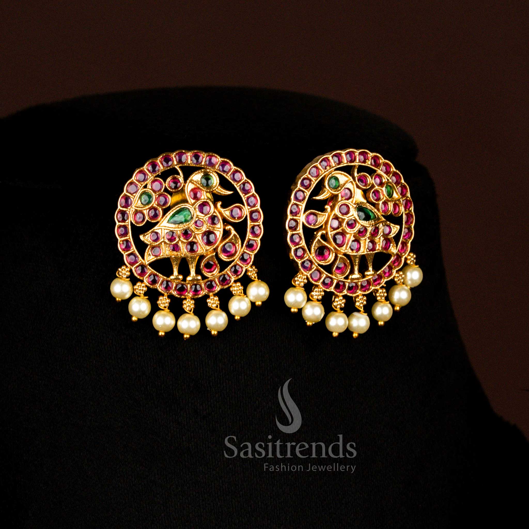 High quality swan design bridal necklace set with earrings for wedding wear Sasitrends