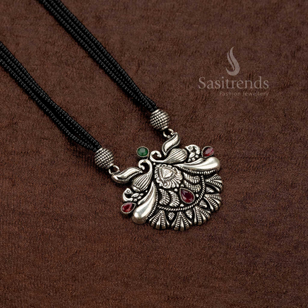 High-quality oxidised jewellery set with black bead strands and pendant - Sasitrends