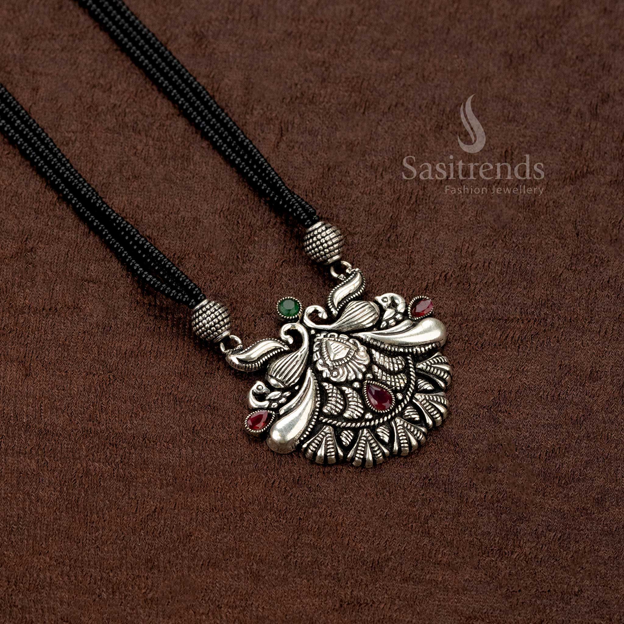 High-quality oxidised jewellery set with black bead strands and pendant - Sasitrends