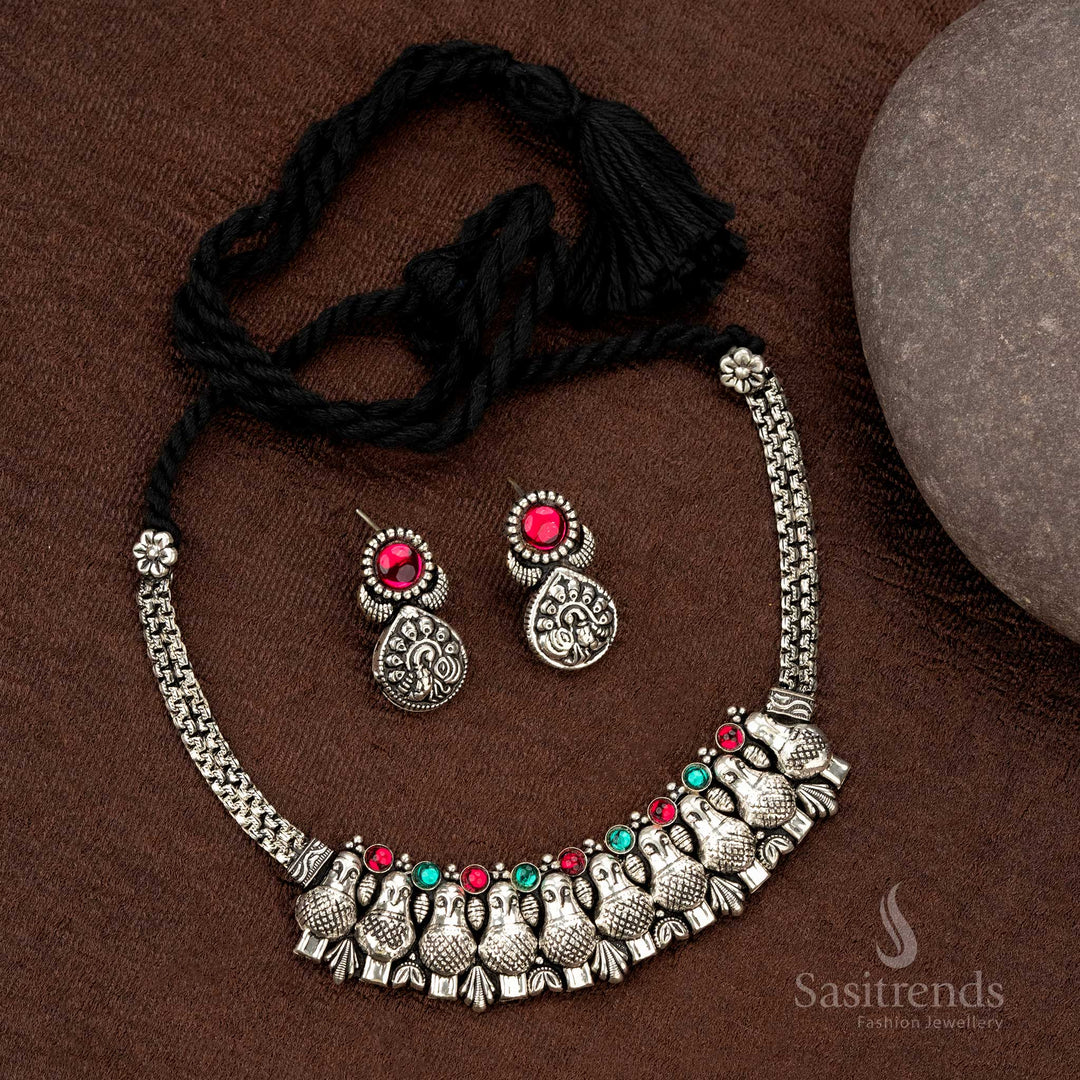 Oxidised bird motif necklace set with adjustable thread closure - Sasitrends