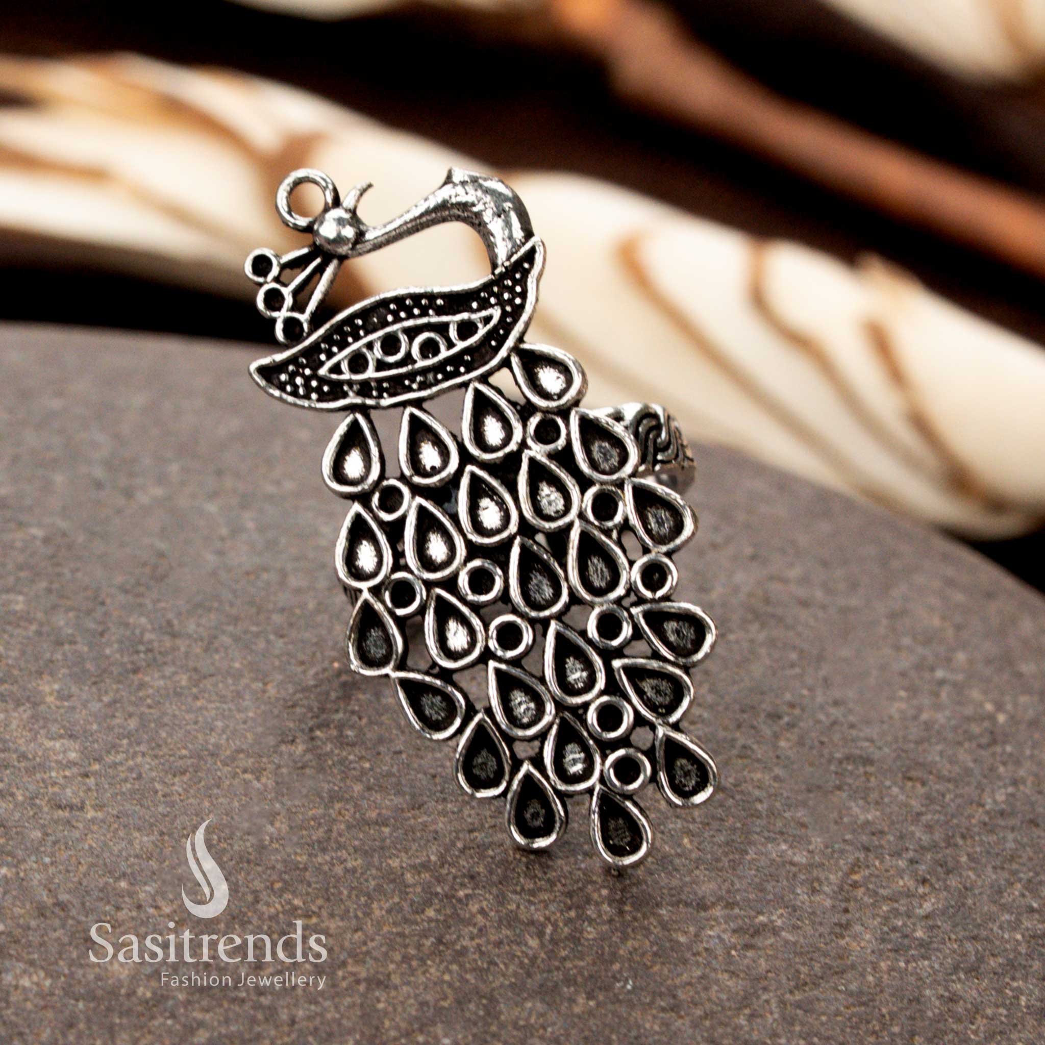 Tribal face design oxidised adjustable ring for traditional wear – Sasitrends