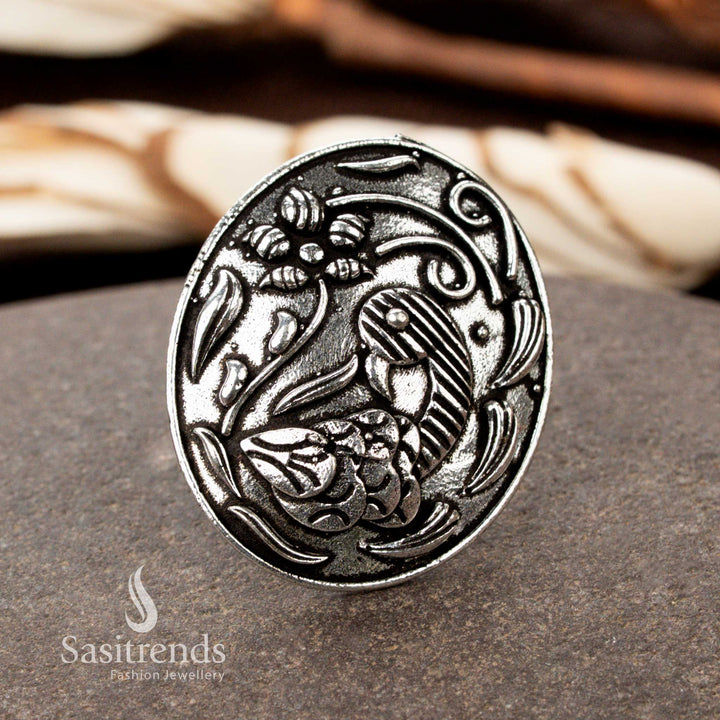Floral swirl oxidised ring with petal dome pattern for saree styling – Sasitrends