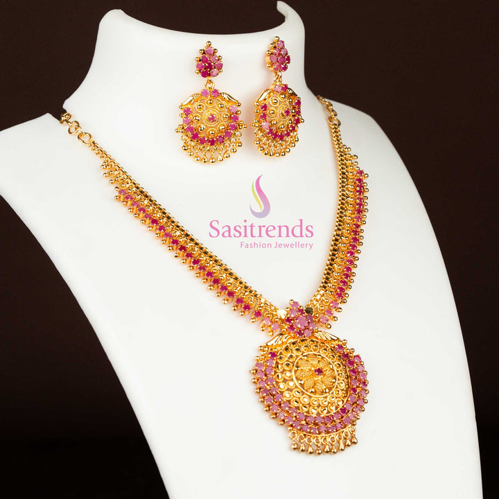 Eternal Elegance ruby traditional Indian necklace with a micro gold-plated finish, highlighted by kemp-style American diamond stones, a timeless classic jewellery piece – Sasitrends