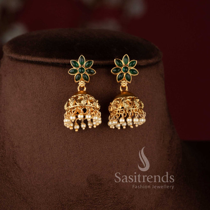 Rich traditional look classic matte gold multi-strand choker for grand silk sarees.