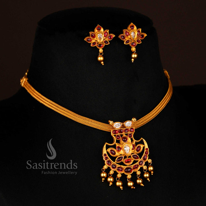 Classic Matte Gold Flexible Chain Pendant Necklace with Stones – Sasitrends