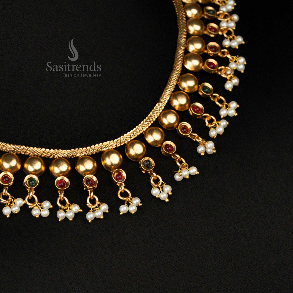 Elegant Flower Pendant Necklace Set - Perfect for Traditional Occasions