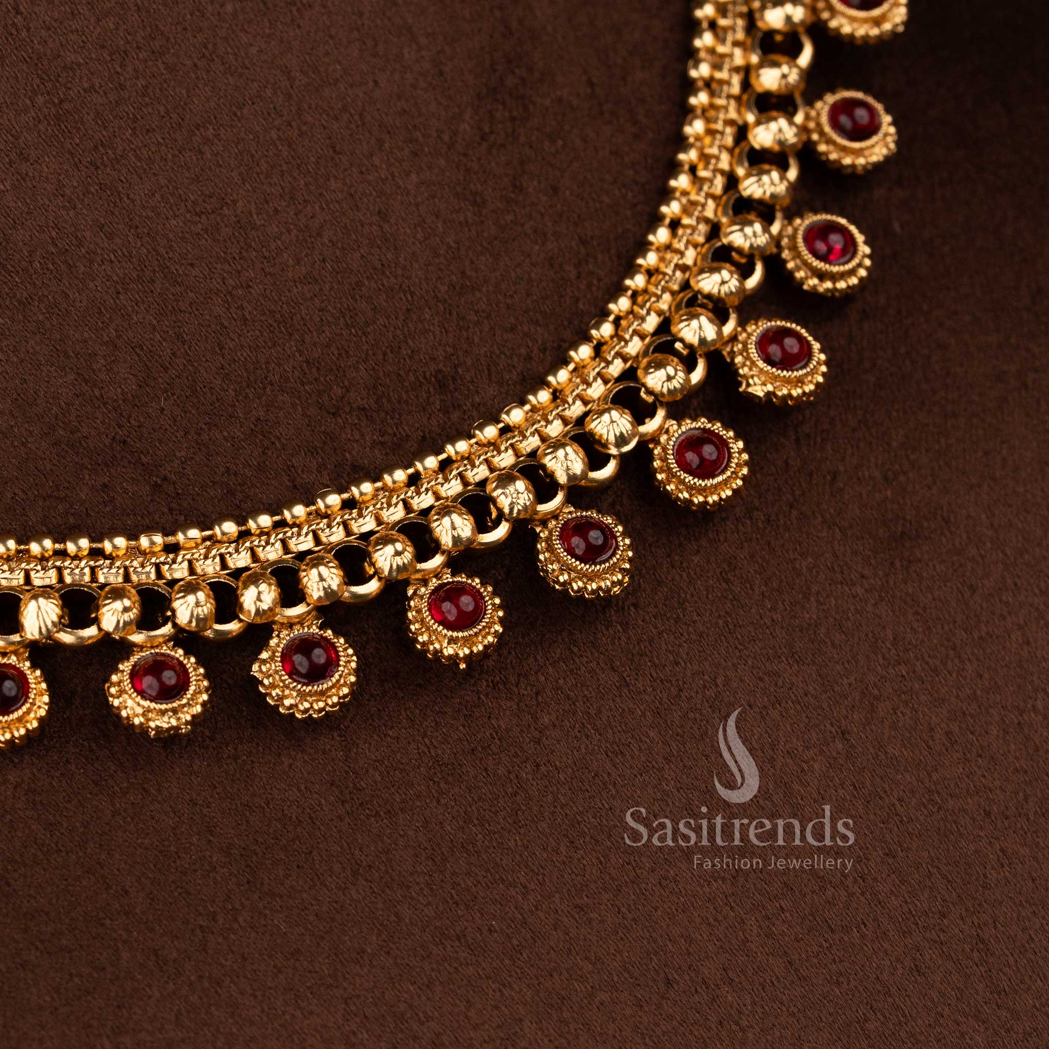 Sasitrends traditional round motif beaded necklace jewellery set with flexible chain structure and coordinated stud earrings festive ethnic accessory