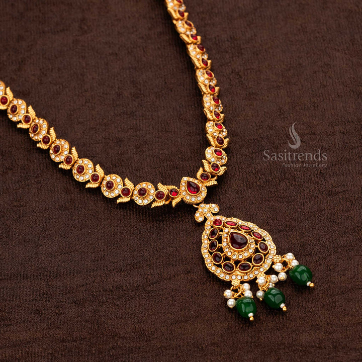Traditional classic matte gold plated ruby and emerald-like teardrop motif necklace - Sasitrends