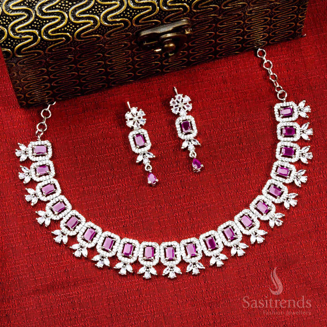 Gorgeous Ruby Stones and Floral Pattern - Ideal for Special Occasions - Sasitrends