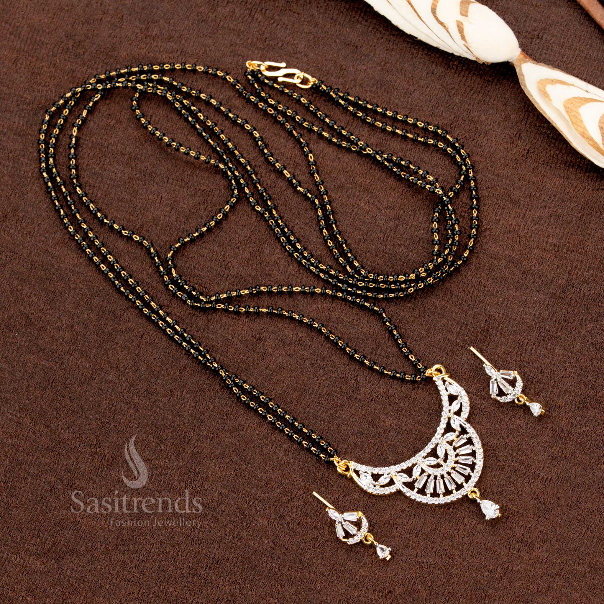 Gold Plated Pendant and Earring Set with Black Beaded Chain - Sasitrends