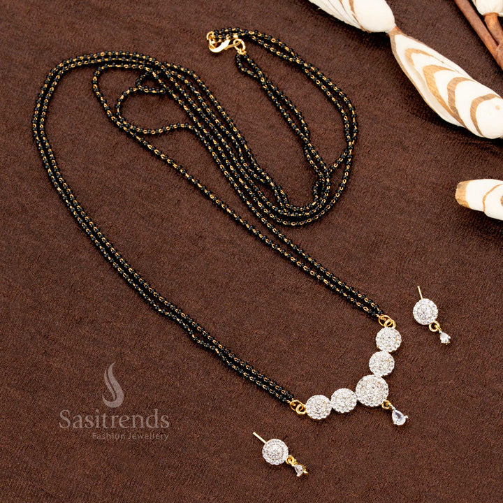 Curved Design AD Pendant Set with Earrings – Traditional Wear - Sasitrends