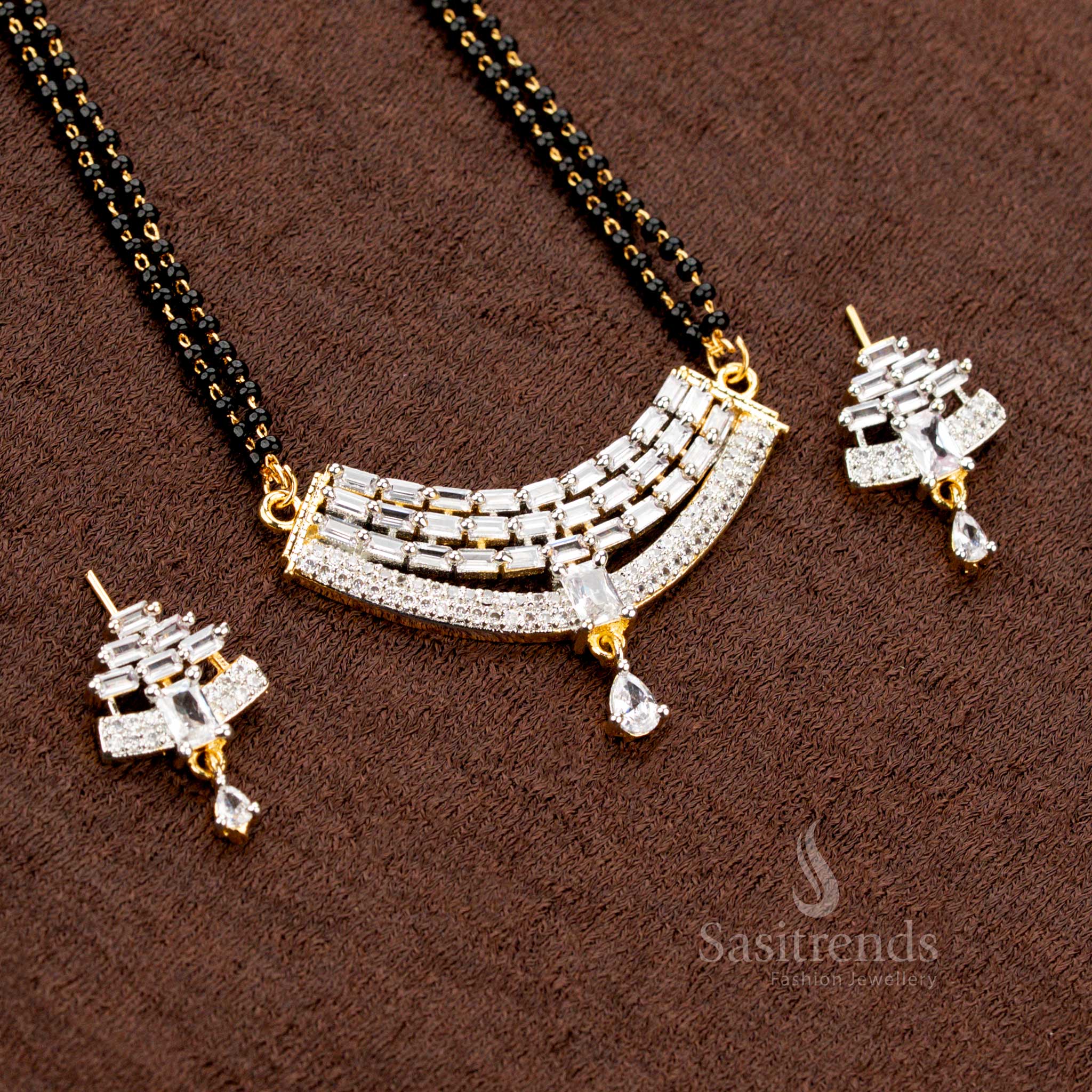 Curved Design AD Pendant Set with Earrings – Traditional Wear - Sastrends