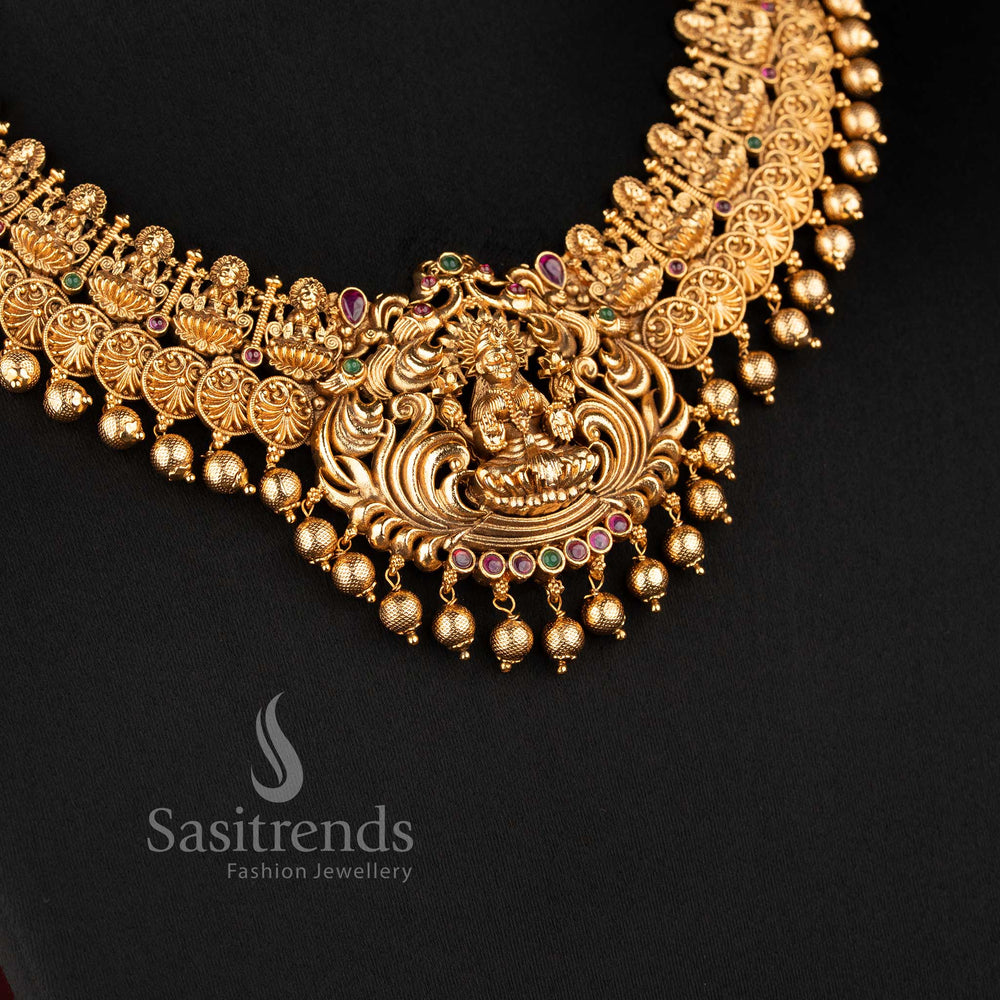 Close-up of the Bridal Jewellery Set showing the intricate floral metalwork and premium matte gold finish of the choker links - Sasitrends