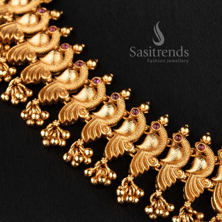 Grand Temple Jewellery Set for brides featuring a seated Lakshmi pendant on a lotus base and dancing peacock-motif links - Sasitrends