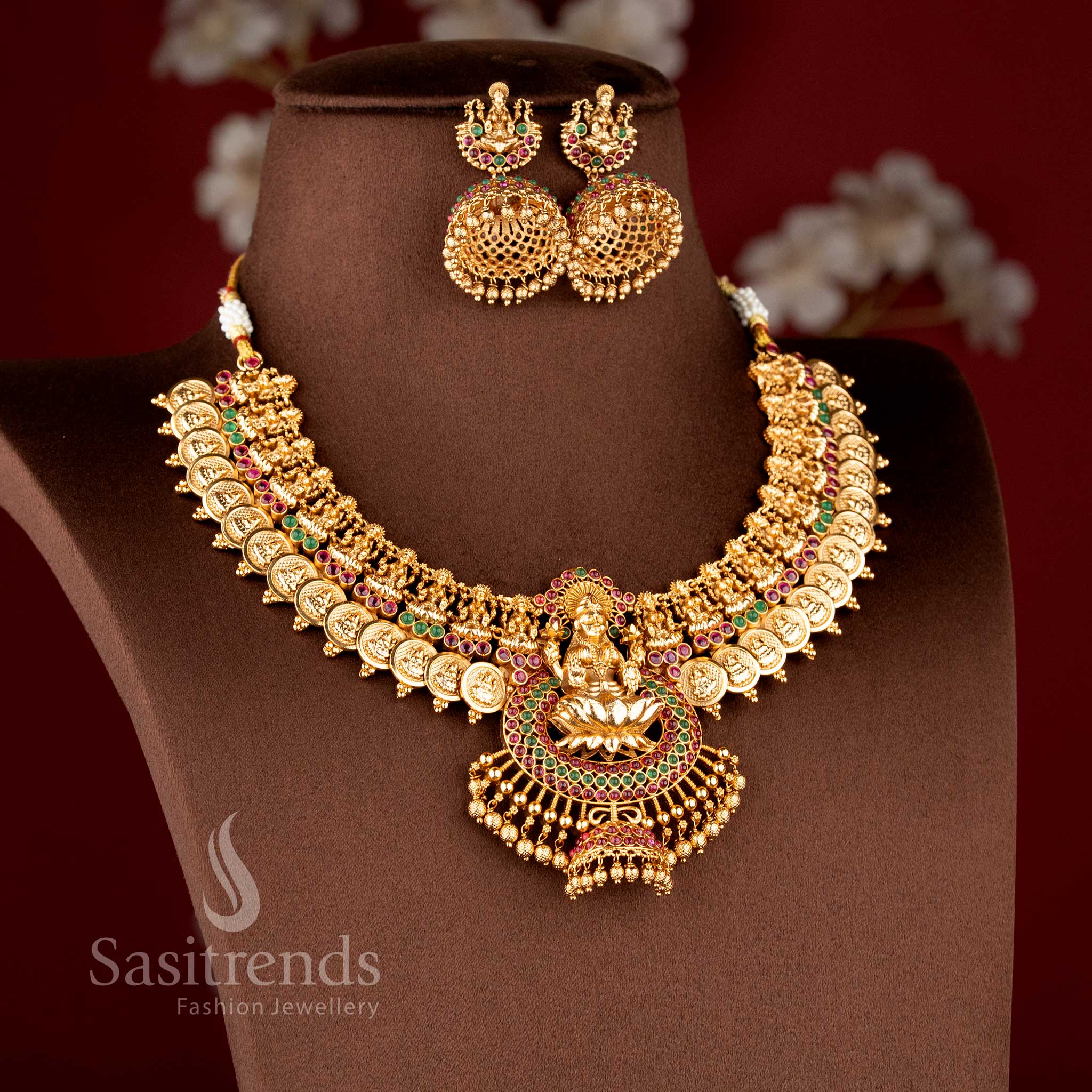 Grand bridal temple jewellery set featuring Lakshmi lotus kasu necklace in ruby green finish by Sasitrends, perfect for festive and traditional occasions