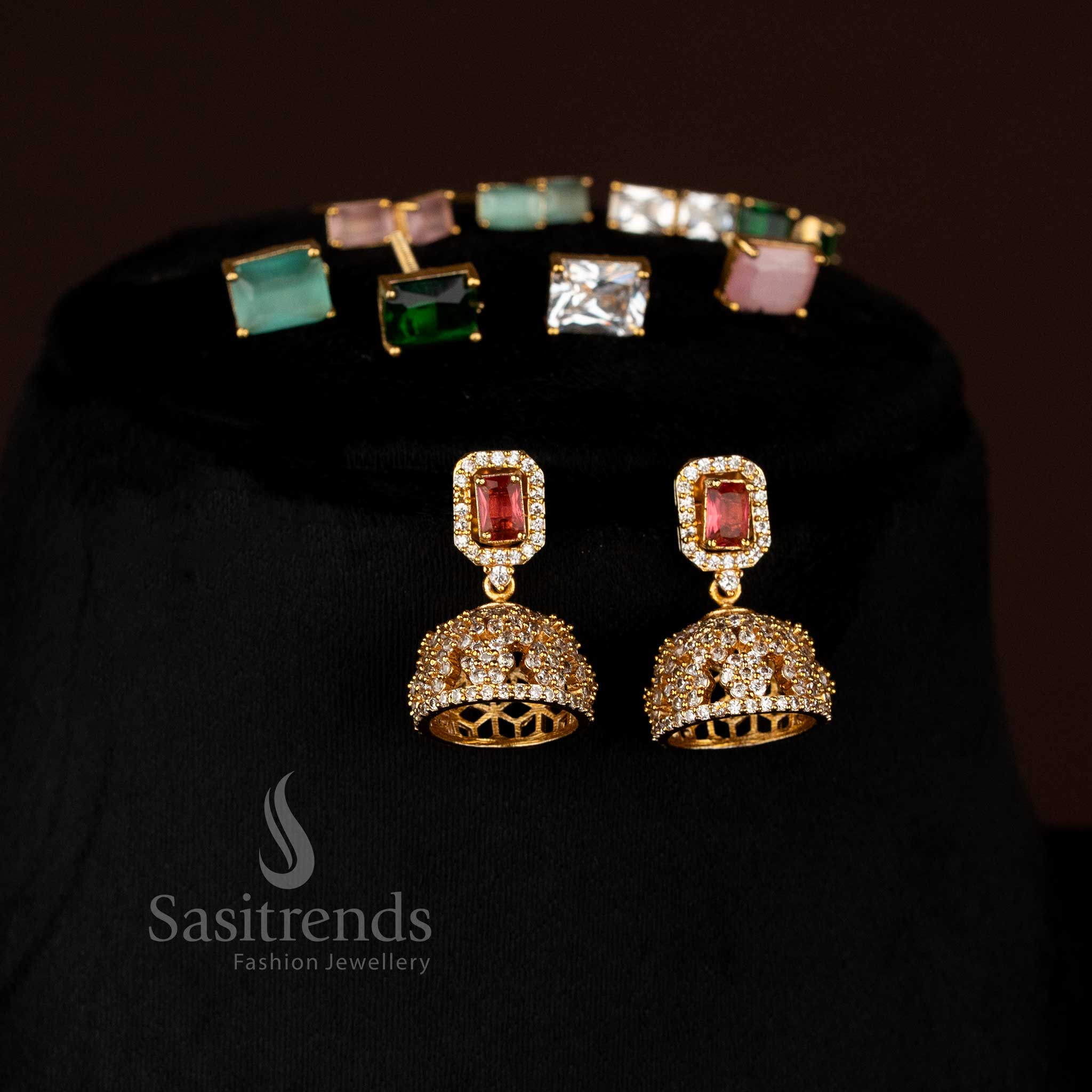 Elegant American diamond matte gold plated necklace set with changeable stone and floral design three layer – Sasitrends