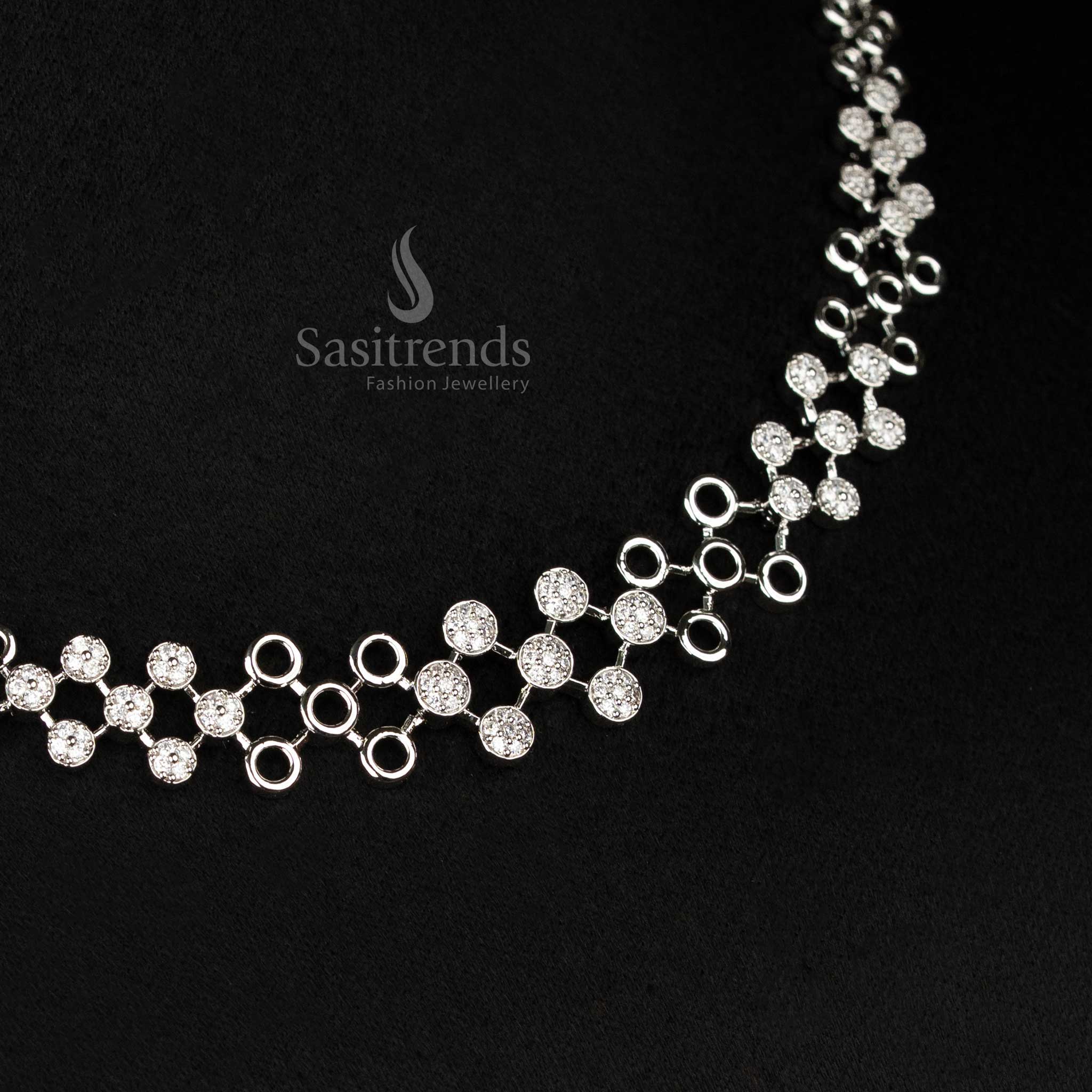 Chic Rhodium Silver Toned Jewellery Set With American Diamonds Arranged In Angular Link Shapes – A Contemporary Statement Jewellery Piece – Sasitrends