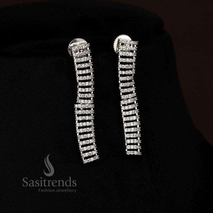 Luxury American Diamond Rhodium Silver Plated Segmented Linear Necklace Jewellery Set for Saree, Lehenga, or Gown – Sasitrends