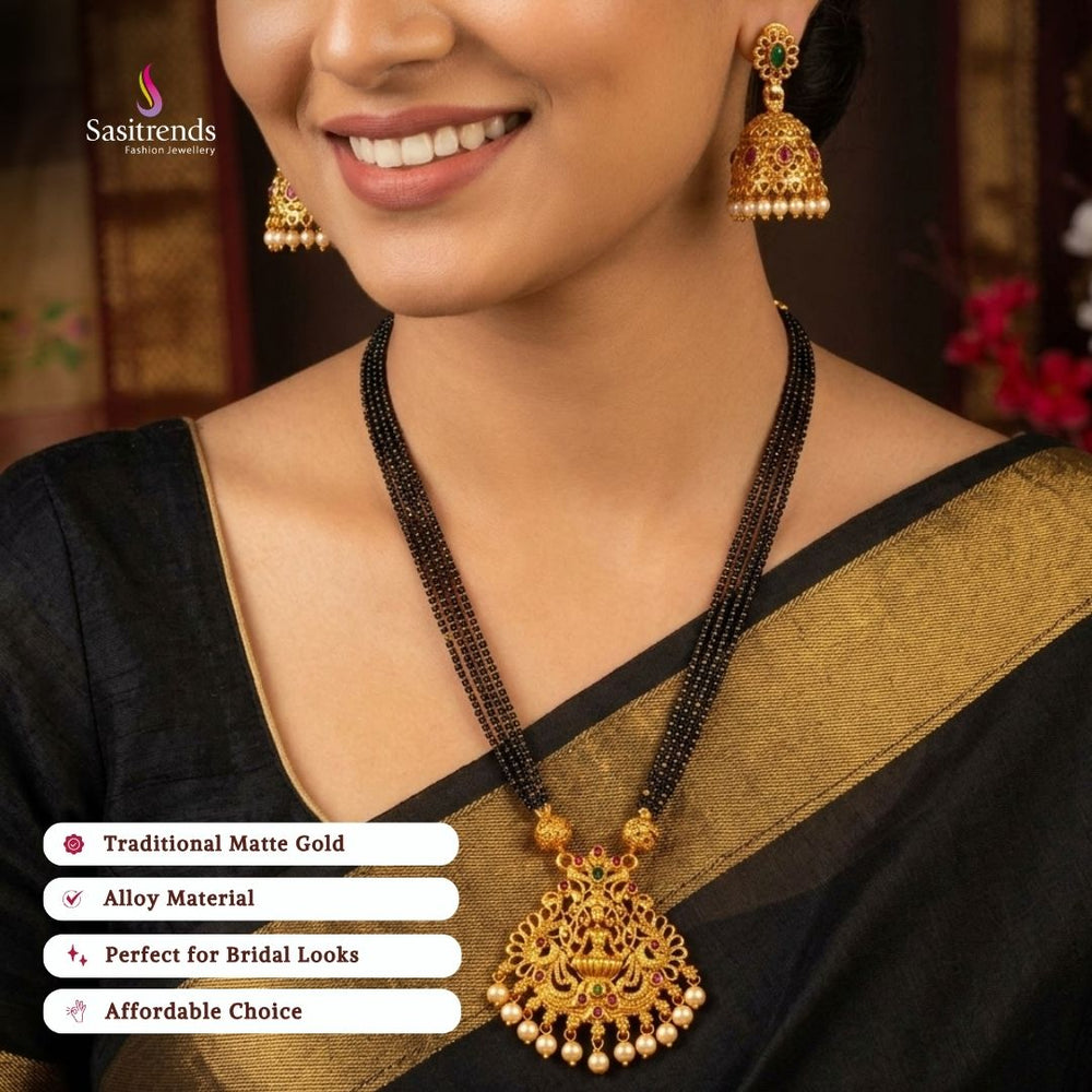 Matte gold plated necklace set model image - Sasitrends