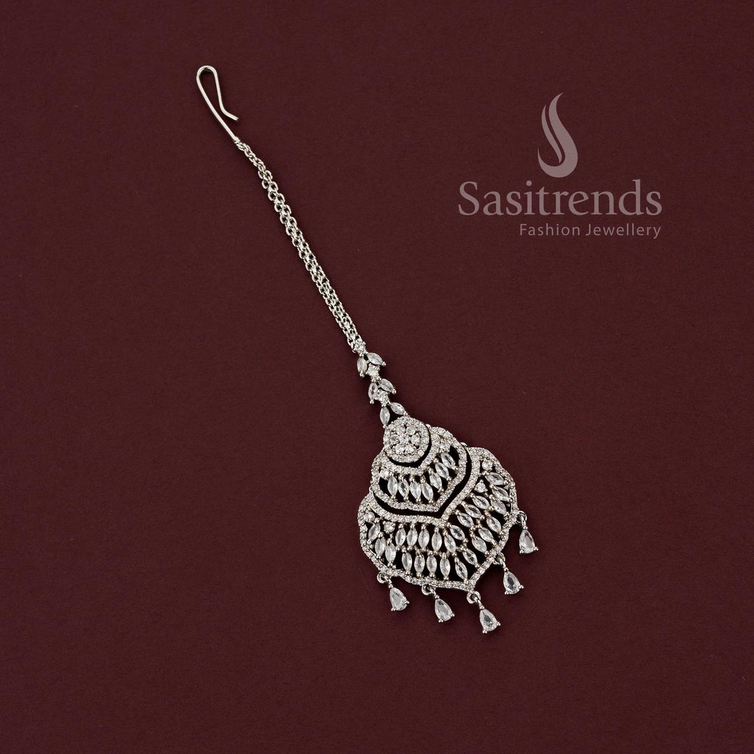 Stylish silver AD pendant with dangling drops for evening and party wear