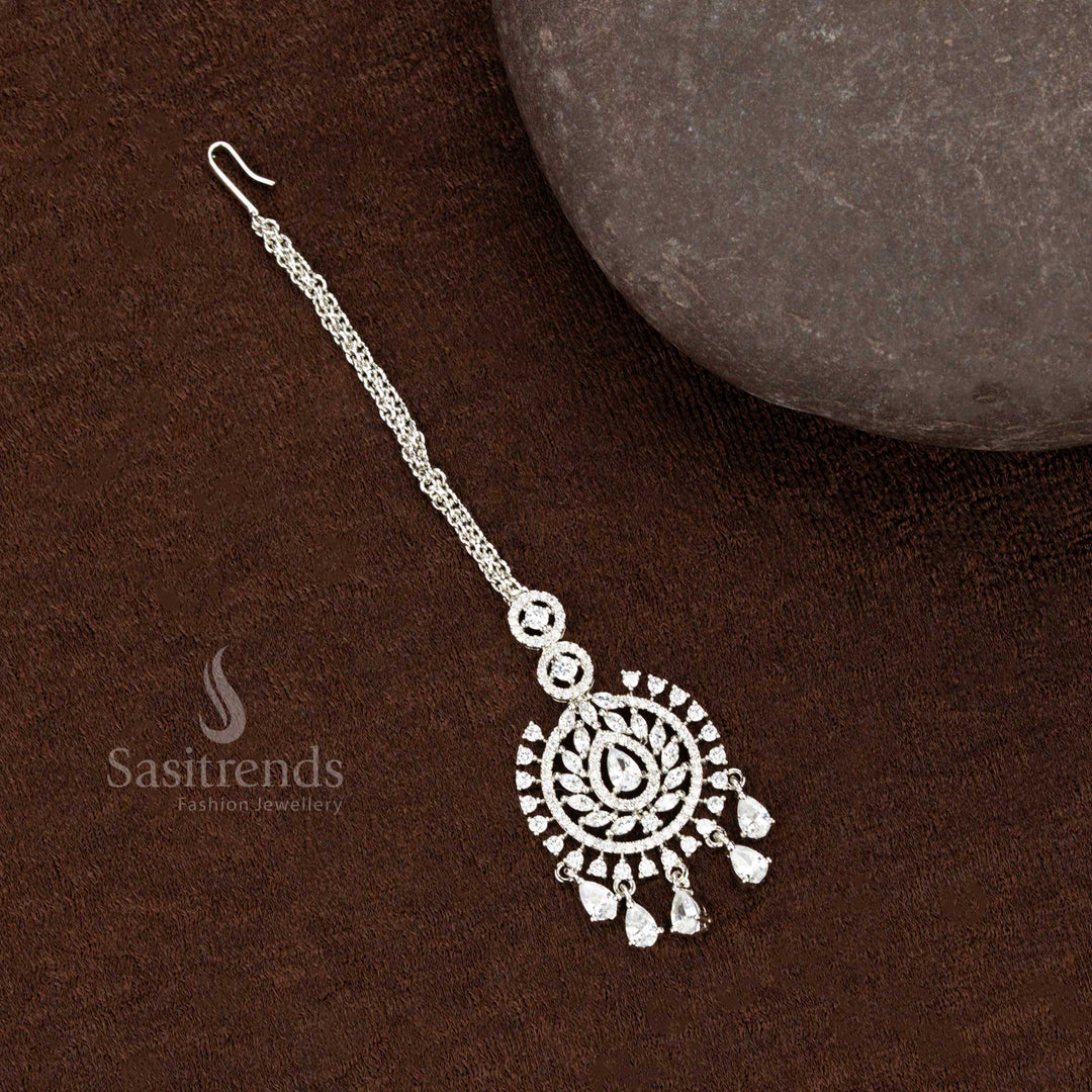 Traditional Bridal Maang Tikka in Spiral Design with Dangling Stones – 2131U
