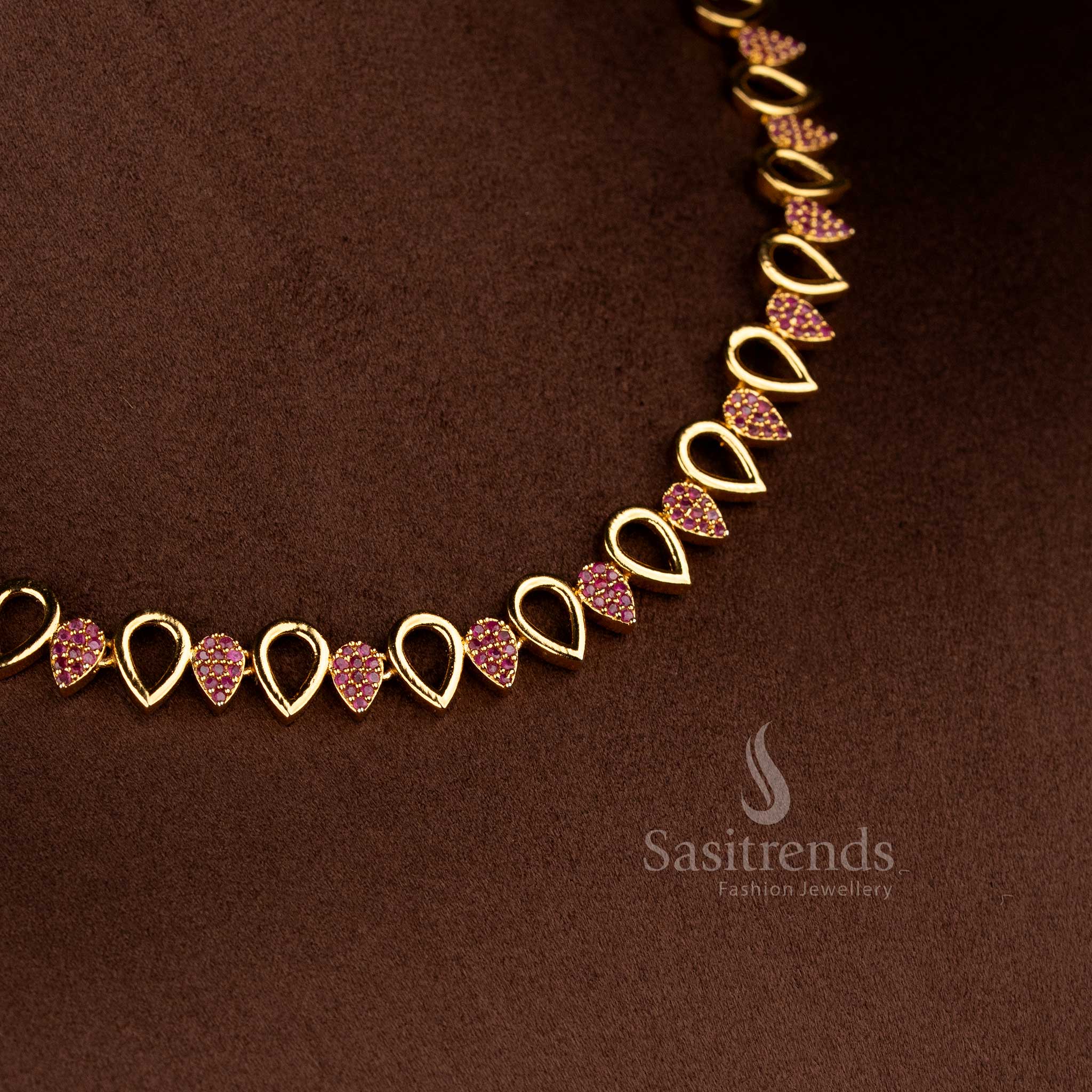 Matte gold and American Diamond pear drop necklace set for festive wear – Sasitrends 