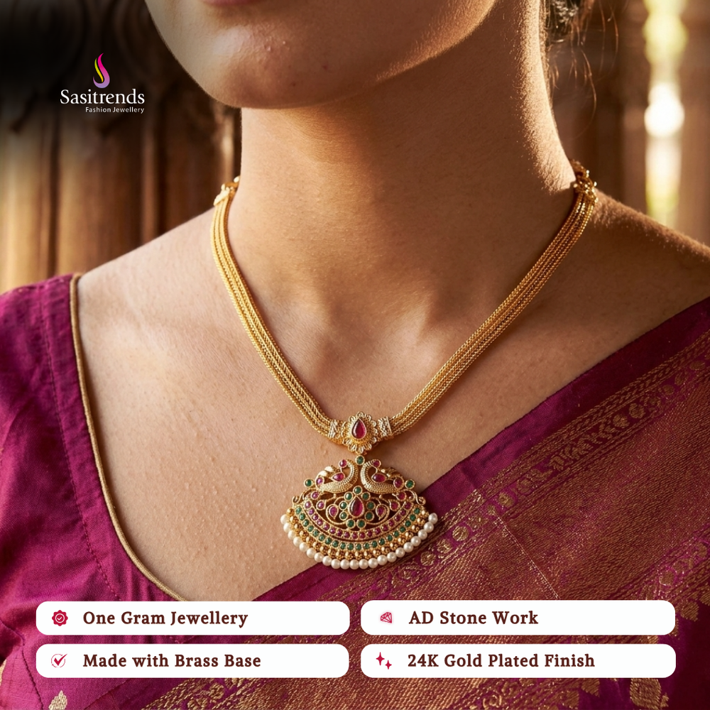Micro gold plated necklace model image - Sasitrends