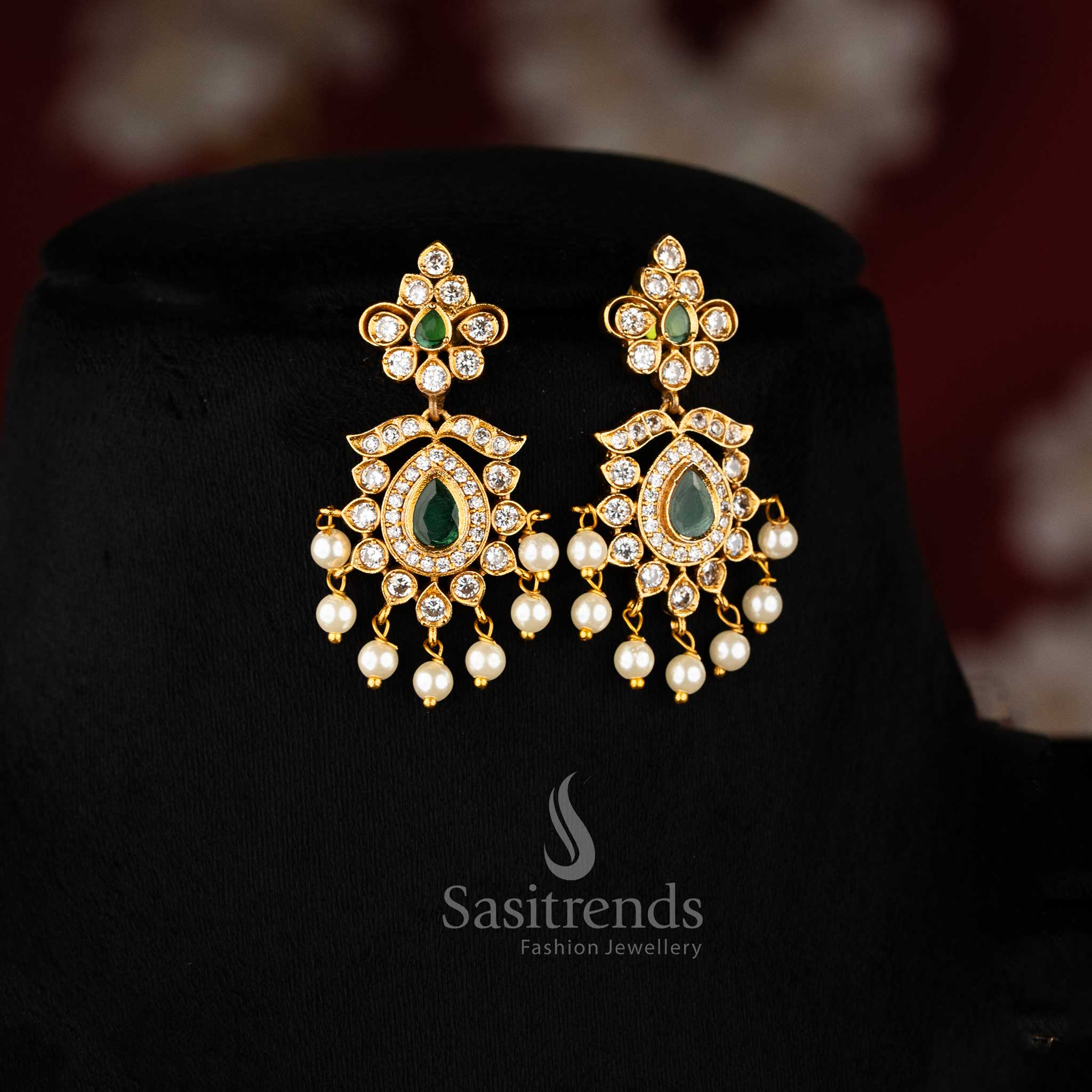 Heritage Centre green Stone Matte Gold Floral Pendant Jewellery Set With Temple Design And Festive Jhumkas – Sasitrends