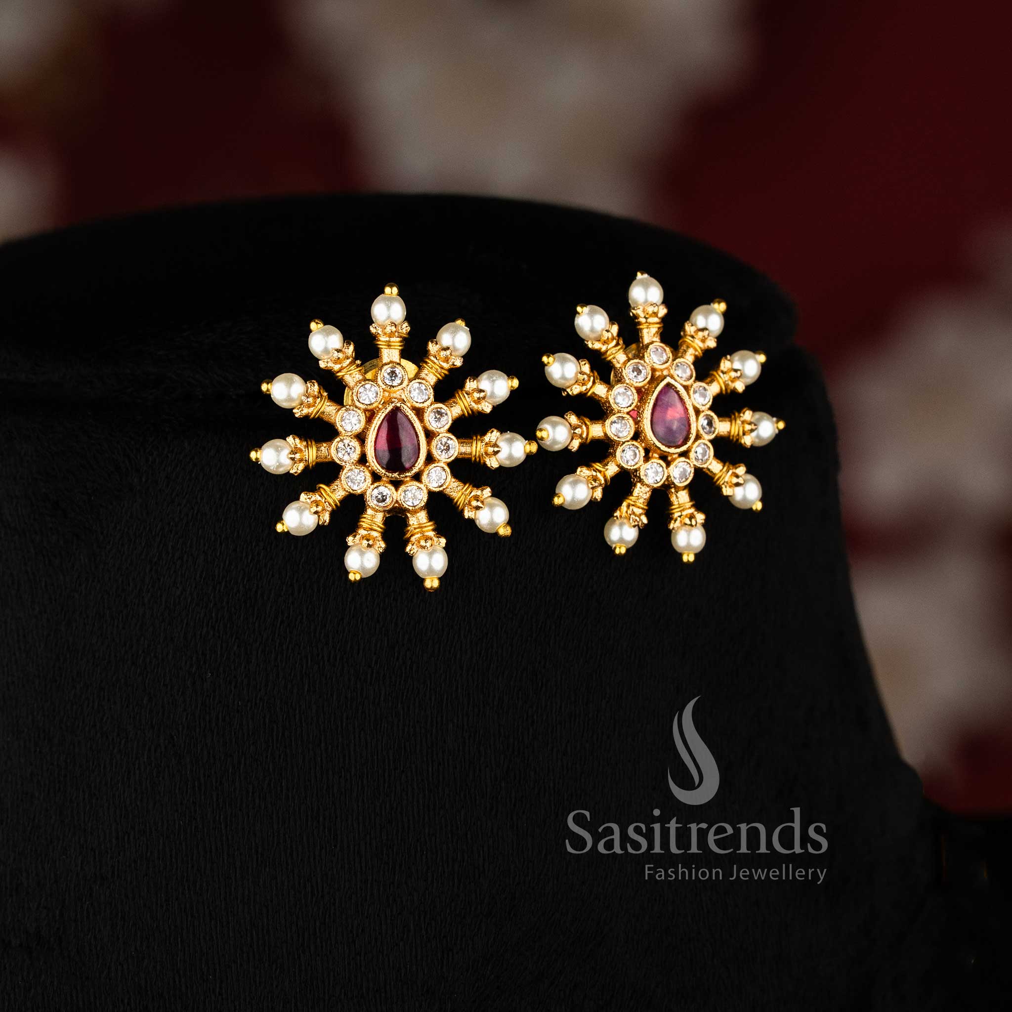 White and ruby floral motif temple-style choker jewellery set in matte gold plating, perfect for wedding charm and festive ensemble – Sasitrends