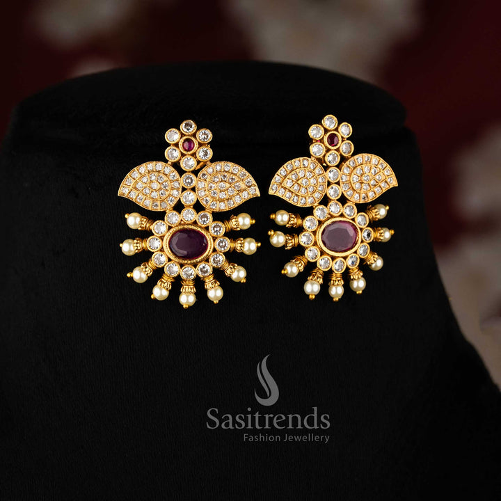 Classic temple matte gold choker jewellery set featuring a white and ruby floral pendant, designed for traditional functions and bridal glamour – Sasitrends