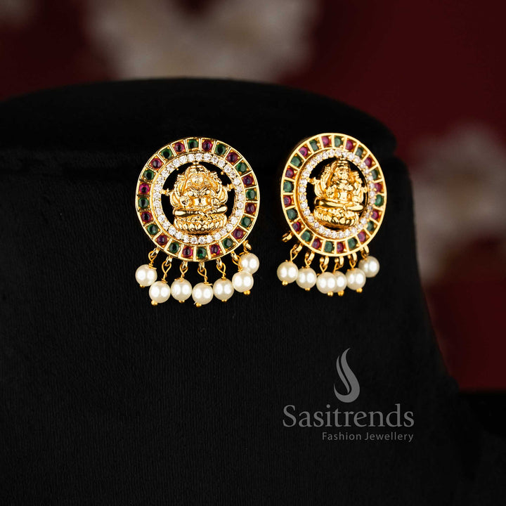 Traditional Goddess Lakshmi Choker Set with Matte Gold Pendant and Pearl Earrings - Sasitrends 