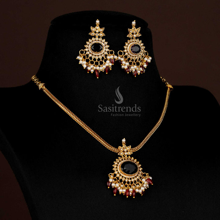 Oval matte gold necklace with Green Red Pearl AD stones, pearls, and glass beads - Sasitrends
