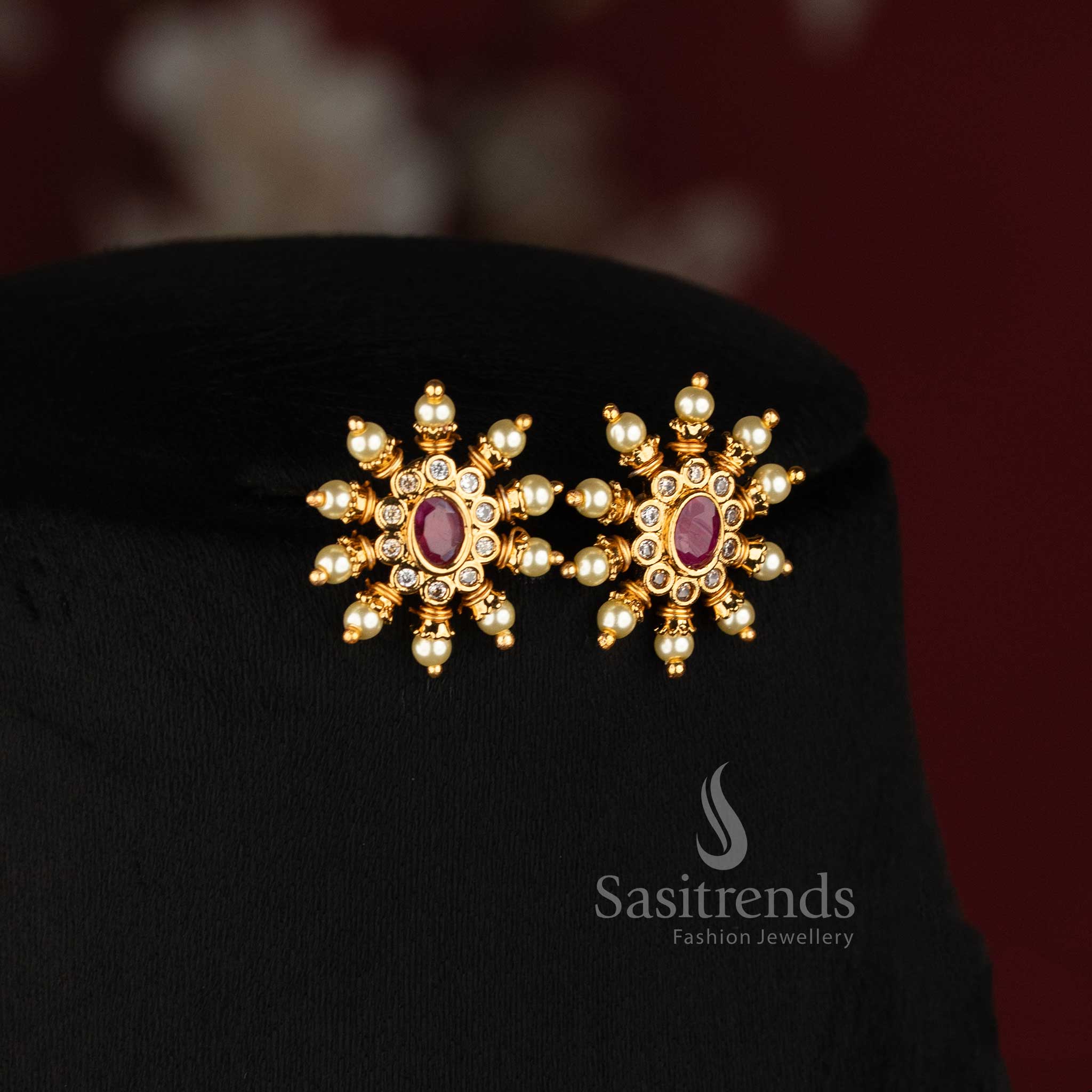 Traditional Matte Gold Plated Floral Pendant Choker Set for Women - Sasitrends