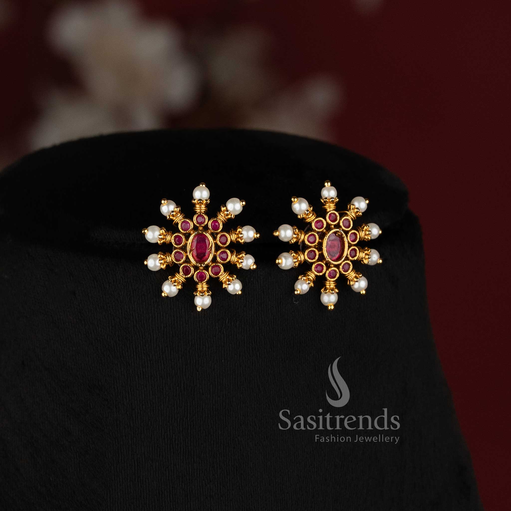 Traditional Matte Gold Plated Floral Pendant Choker Set for Women - Sasitrends