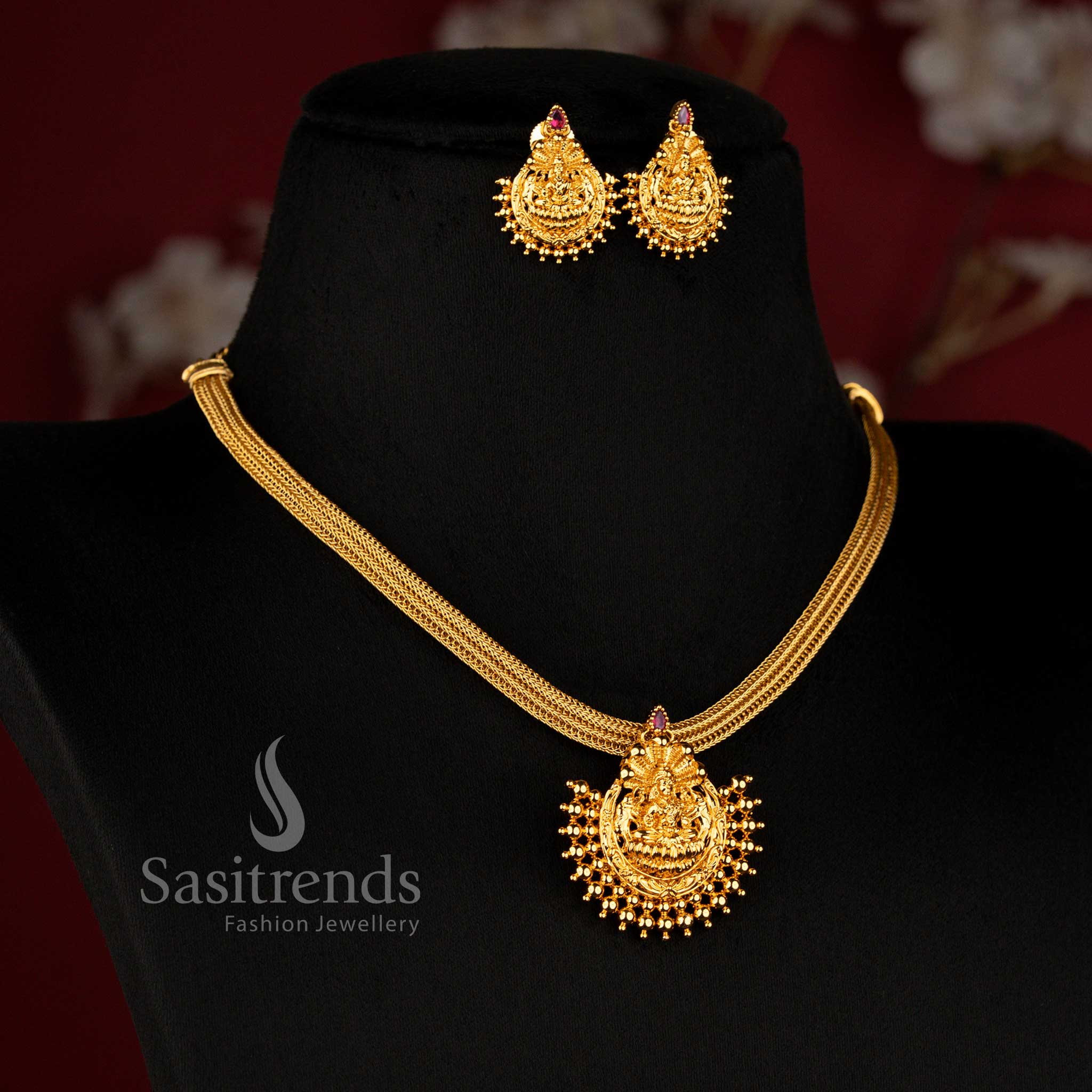 Divine Goddess Lakshmi Heritage Temple Matte Choker Set for women - Sasitrends