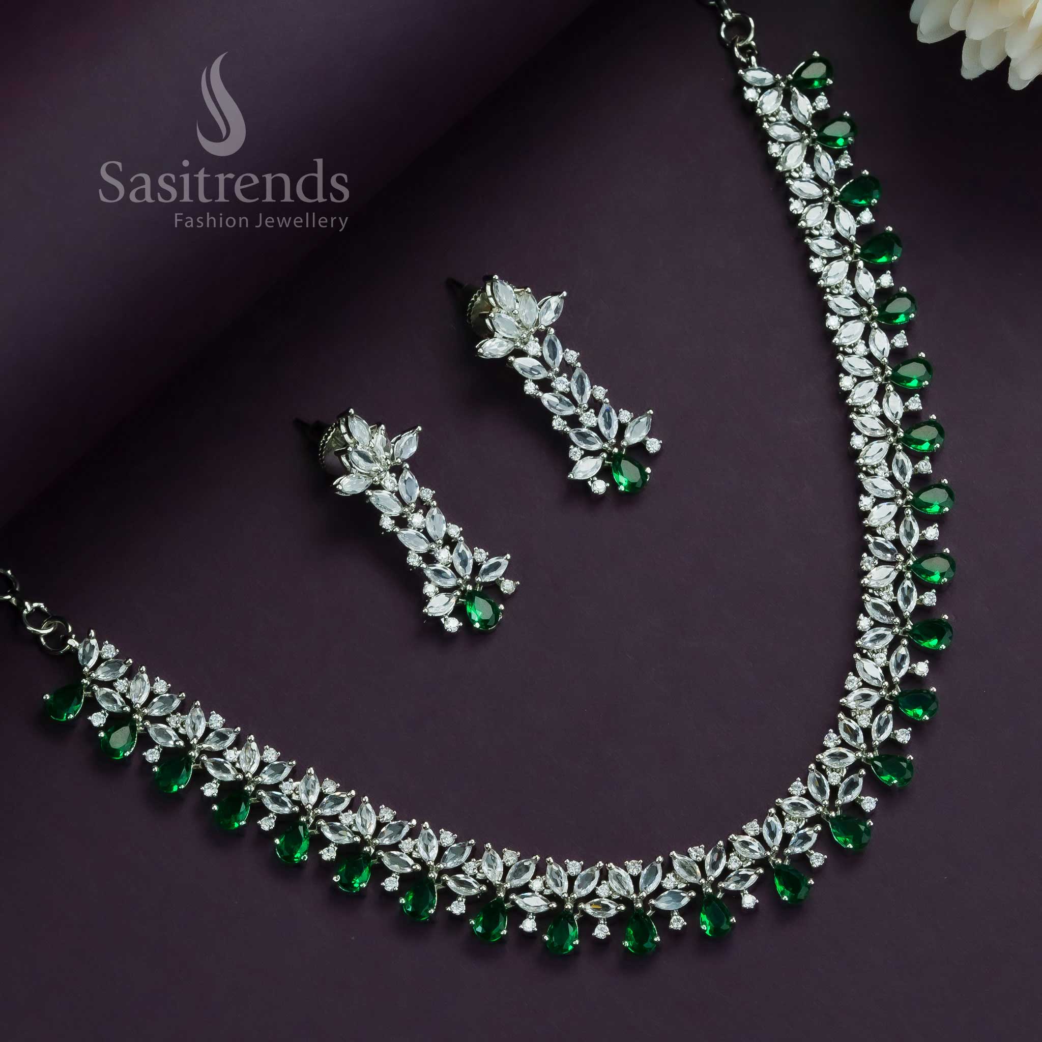 Emerald green floral jewellery set with rhodium silver plating and shimmering American diamonds, perfect for classic party style – Sasitrends