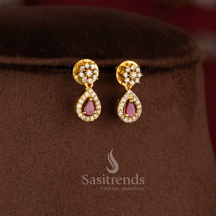 Traditional American Diamond necklace jewellery set with shimmering leaf design and hanging water drop pendant finish - Sasitrends.