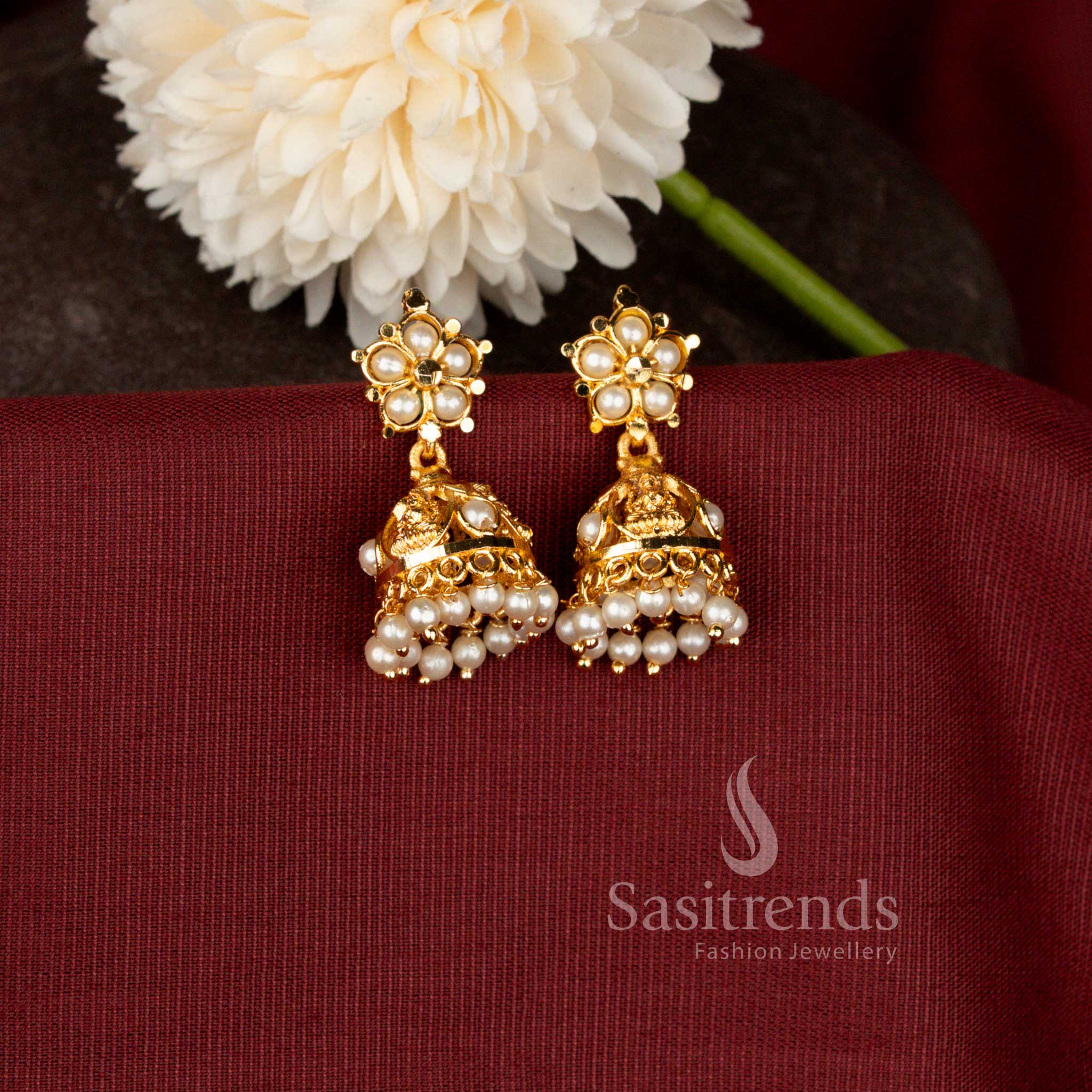 South Indian Style Filigree Jhumka Earrings for Weddings and Festive Occasions - Sasitrends