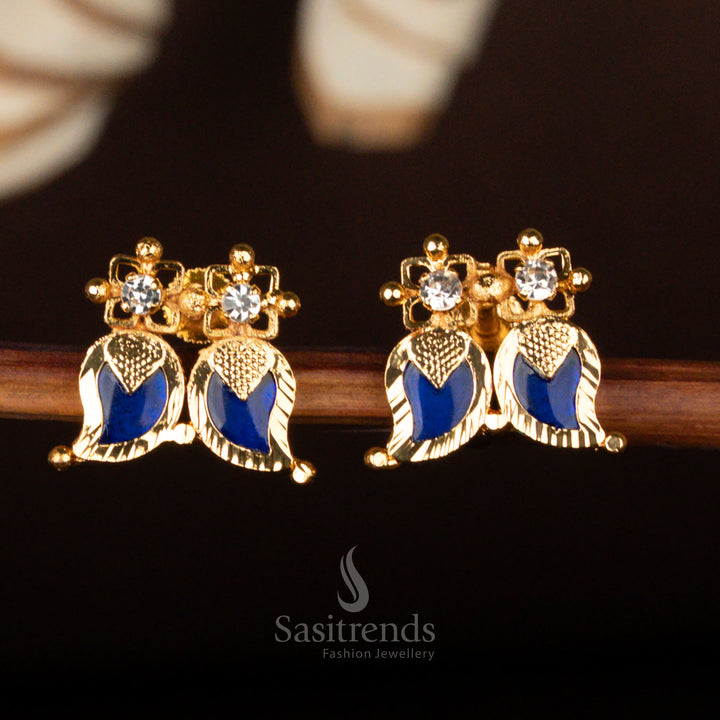 
Temple wear Palakka Mango earrings, featuring intricate gold detailing and traditional craftsmanship – Sasitrends