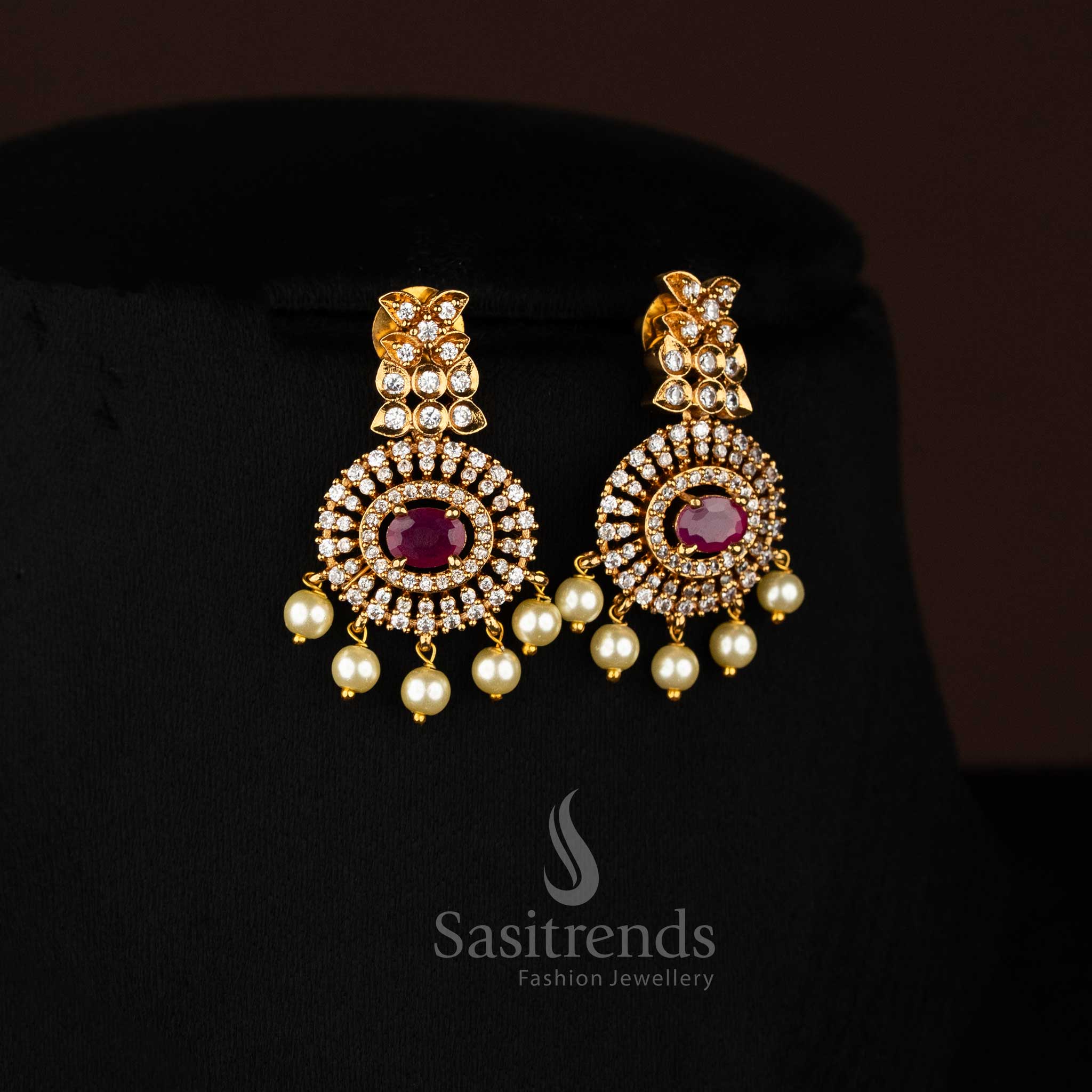 Matte gold plated temple choker with eye-catching oval American Diamond pendant, ideal for ethnic party wear – Sasitrends