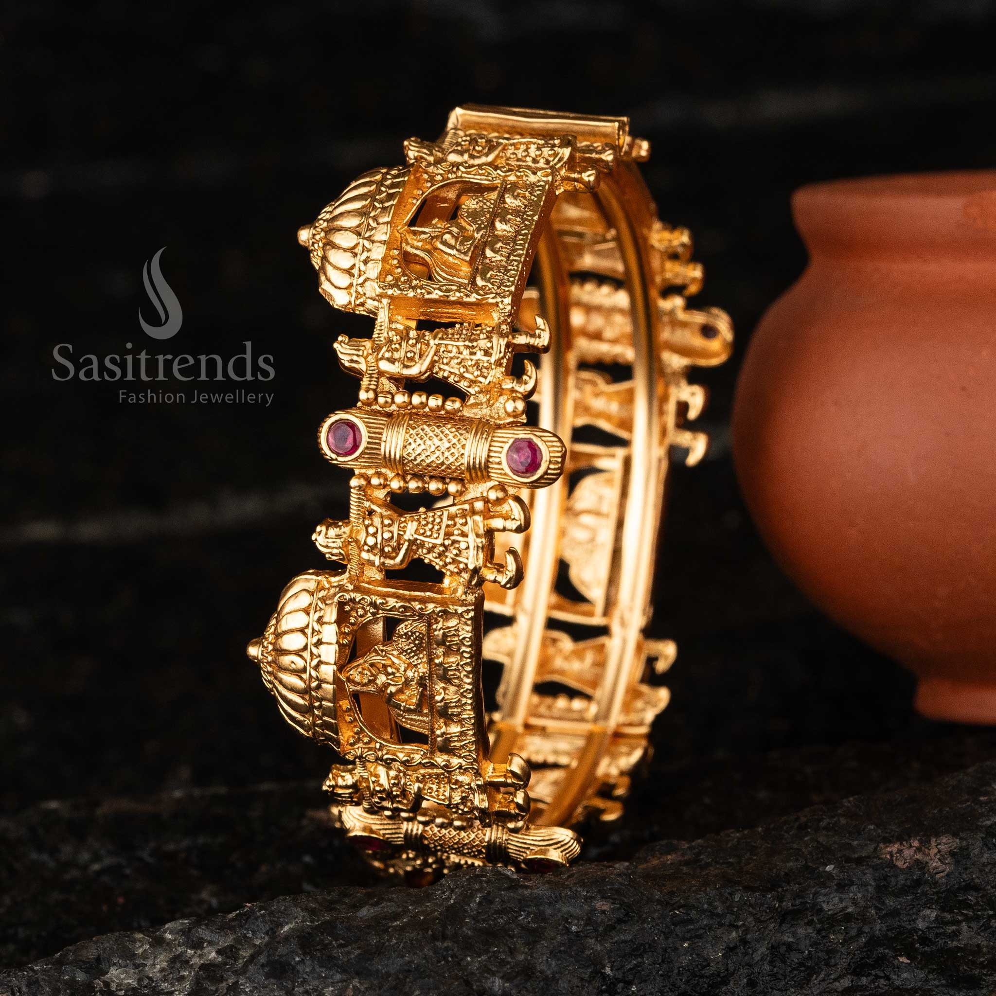 Ruby Traditional Doli Baarat Meenakari Antique Gold Plated Kada Bangle Sasitrends Online Shopping