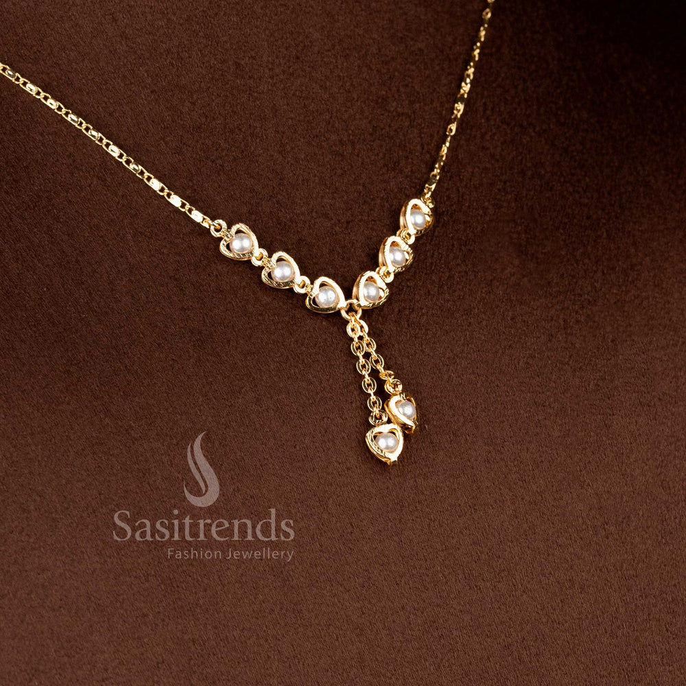 Elegant heart charm Y-drop necklace with cascading golden heart details - Sasitrends