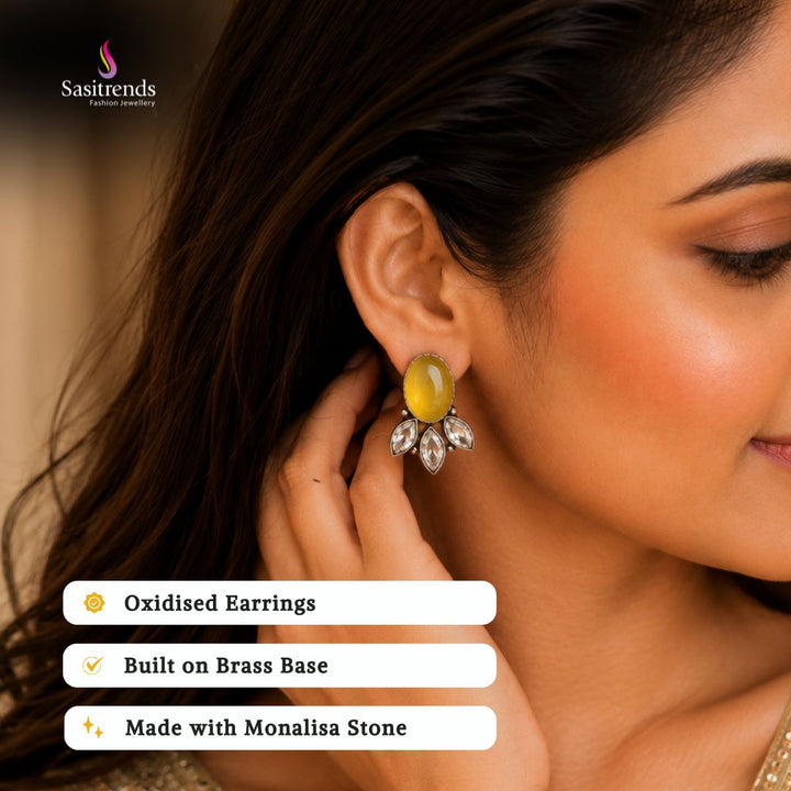 Oxidised silver plated earrings model image - Sasitrends