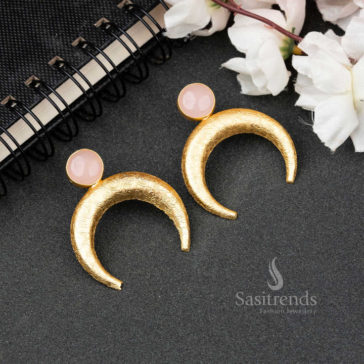 Gold Plated Push Back Moon Pattern Monalisa Stone Earrings 