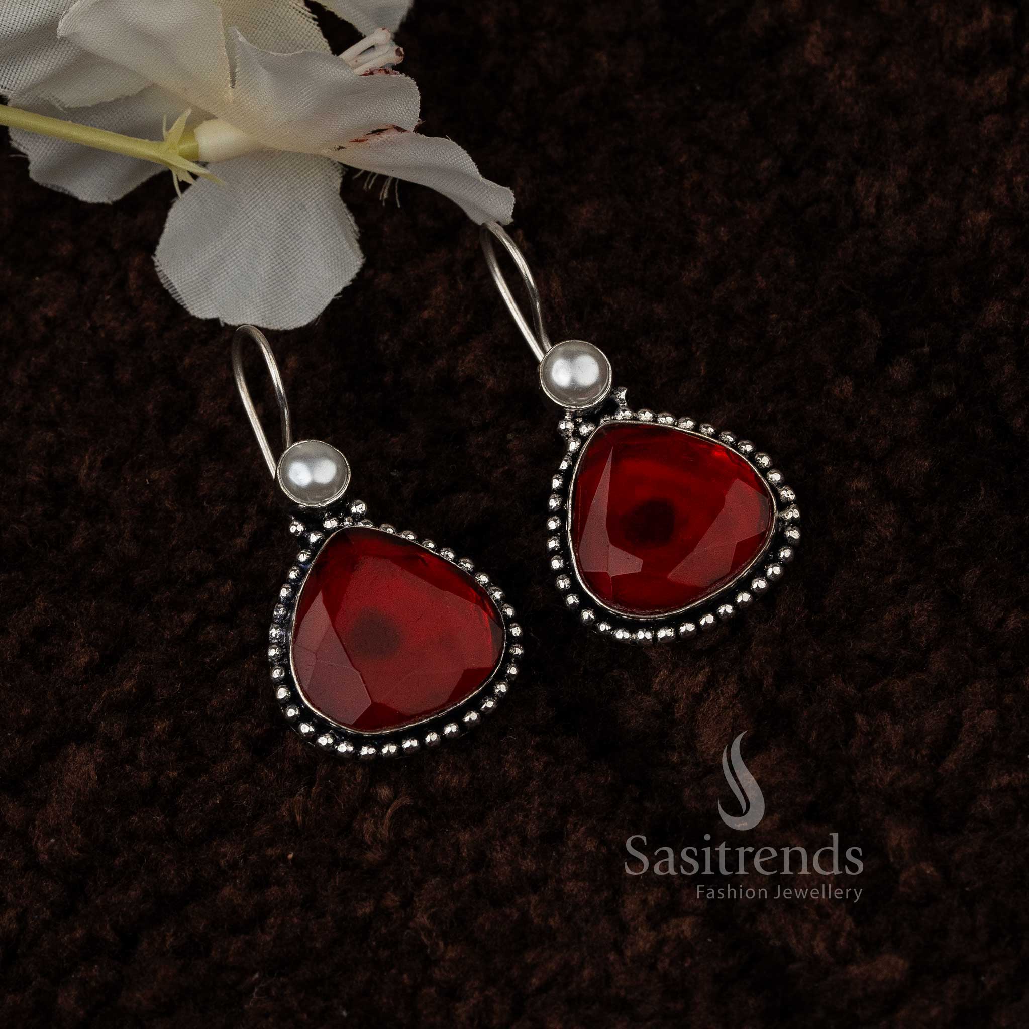 Vinous Vintage Waterdrop Pearl Oxidised Earrings With Deep Burgundy Monalisa Stone Accents And Refined Floral Work – Elegant Festival Jewellery - Sasitrends